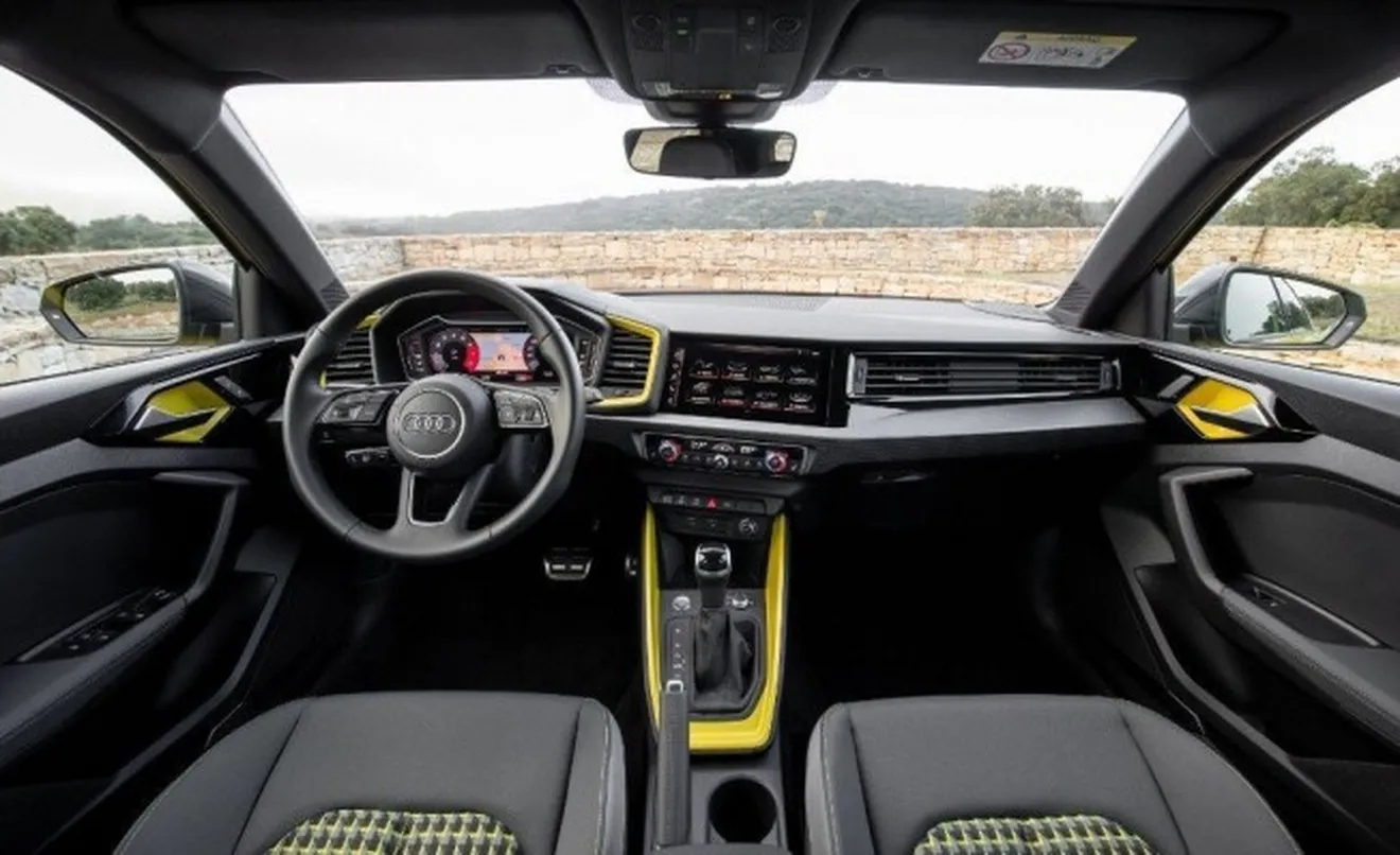 Audi A1 Sportback 2019 - interior