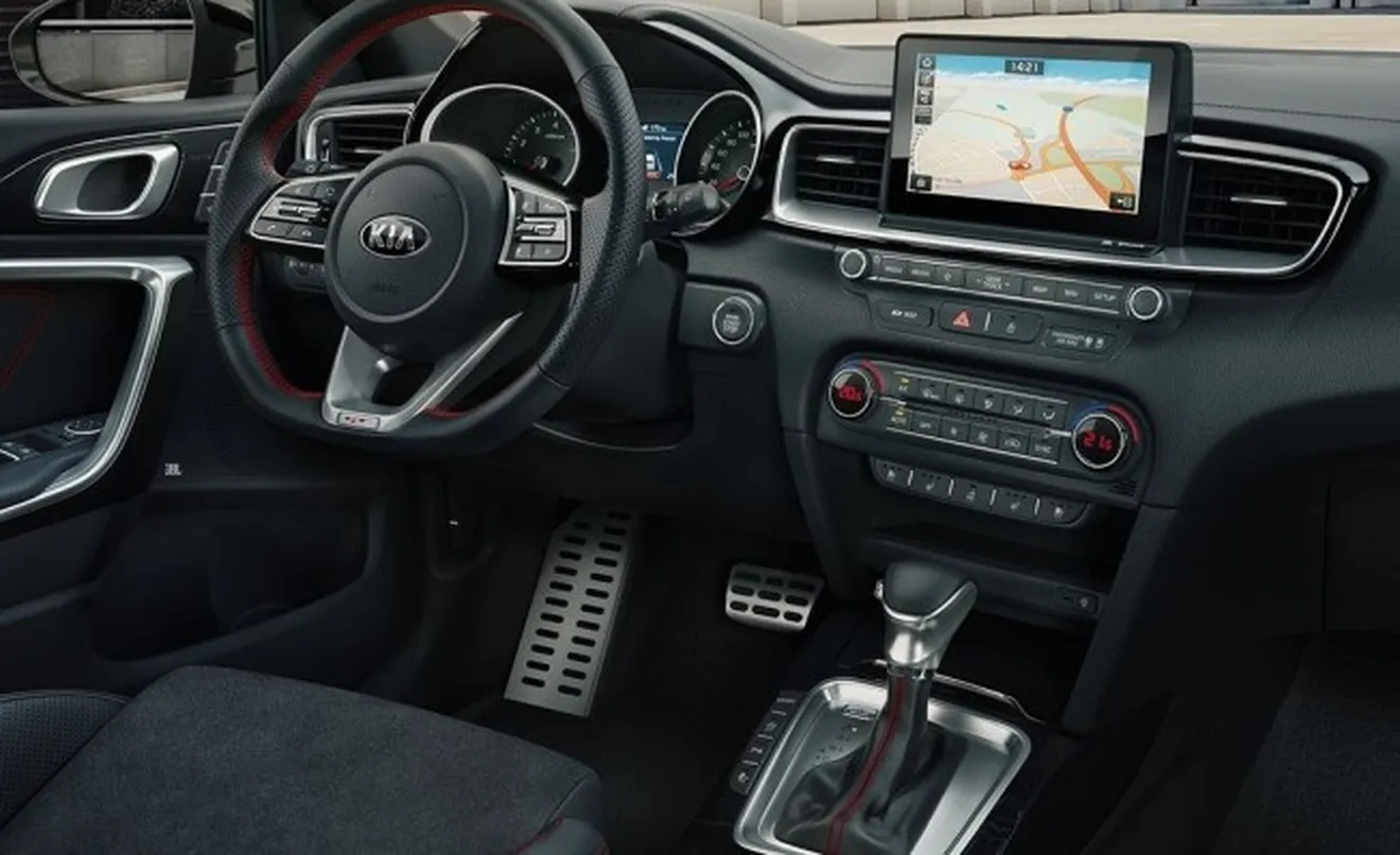 Kia Ceed GT - interior