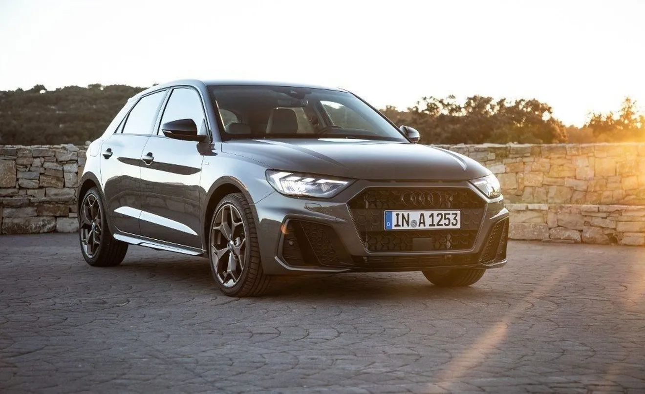 La gama del nuevo Audi A1 estrena motorizaciones de gasolina