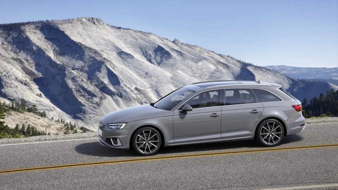 Los Audi A4 y A4 Avant estrenan la tecnología semihíbrida con la versión 45 TFSI