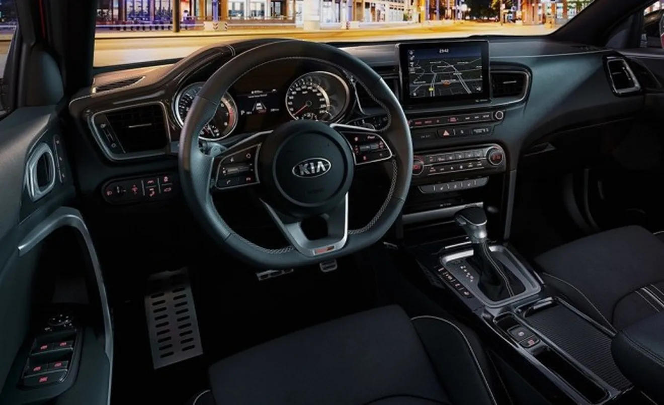Kia ProCeed GT Line - interior