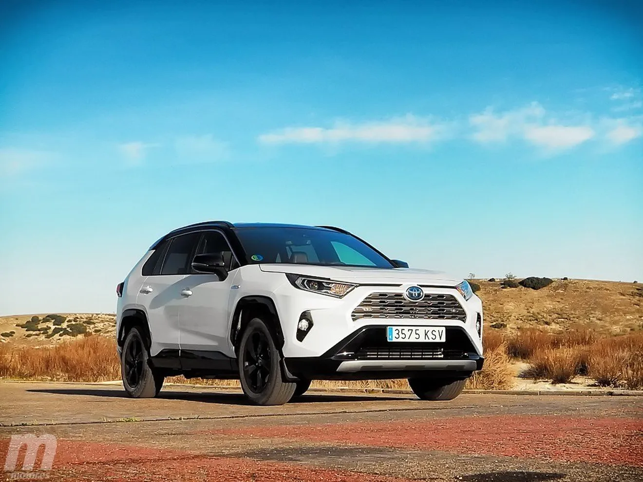 Prueba Toyota RAV4 Hybrid 2019, el SUV familiar amplía sus horizontes (con vídeo)