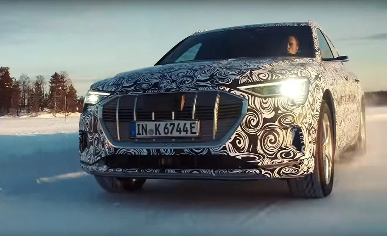 El nuevo Audi e-tron quattro Sportback muestra su capacidad sobre lagos helados en Finlandia