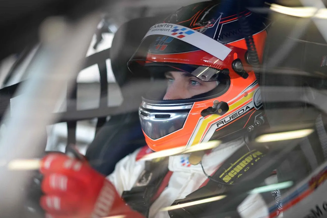 Fran Rueda pasa a ser nuevo piloto oficial de McLaren GT