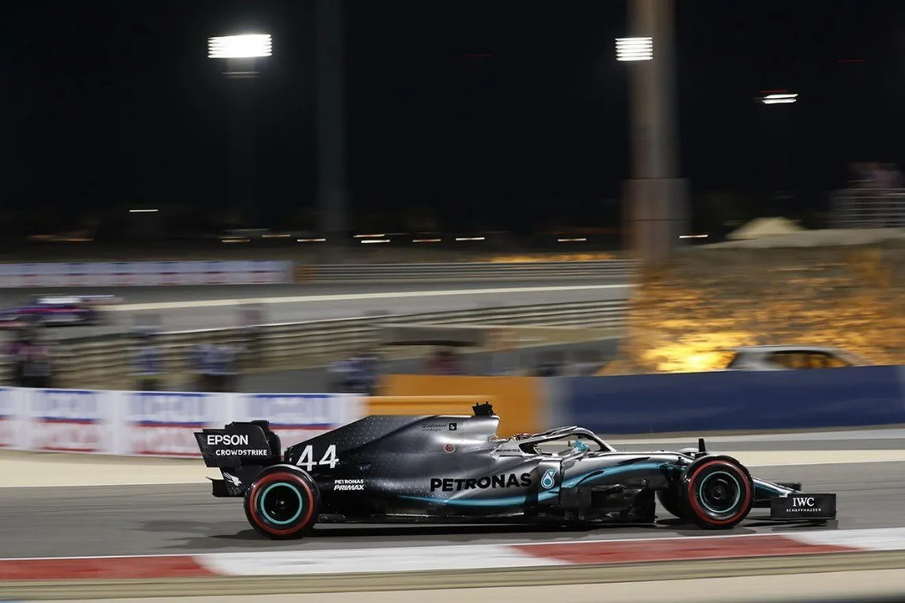 Mercedes achaca su bajo rendimiento a la falta de velocidad en las rectas