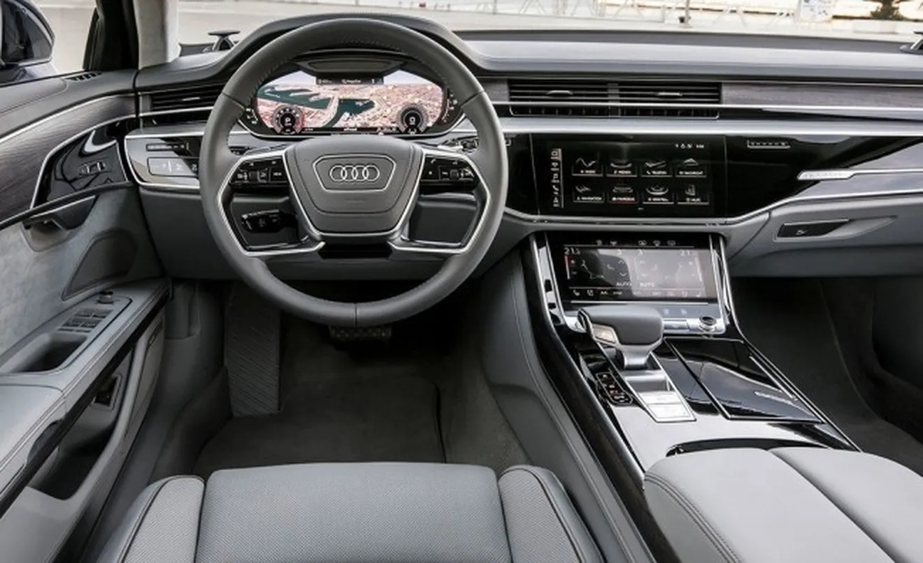 Audi A8 - interior