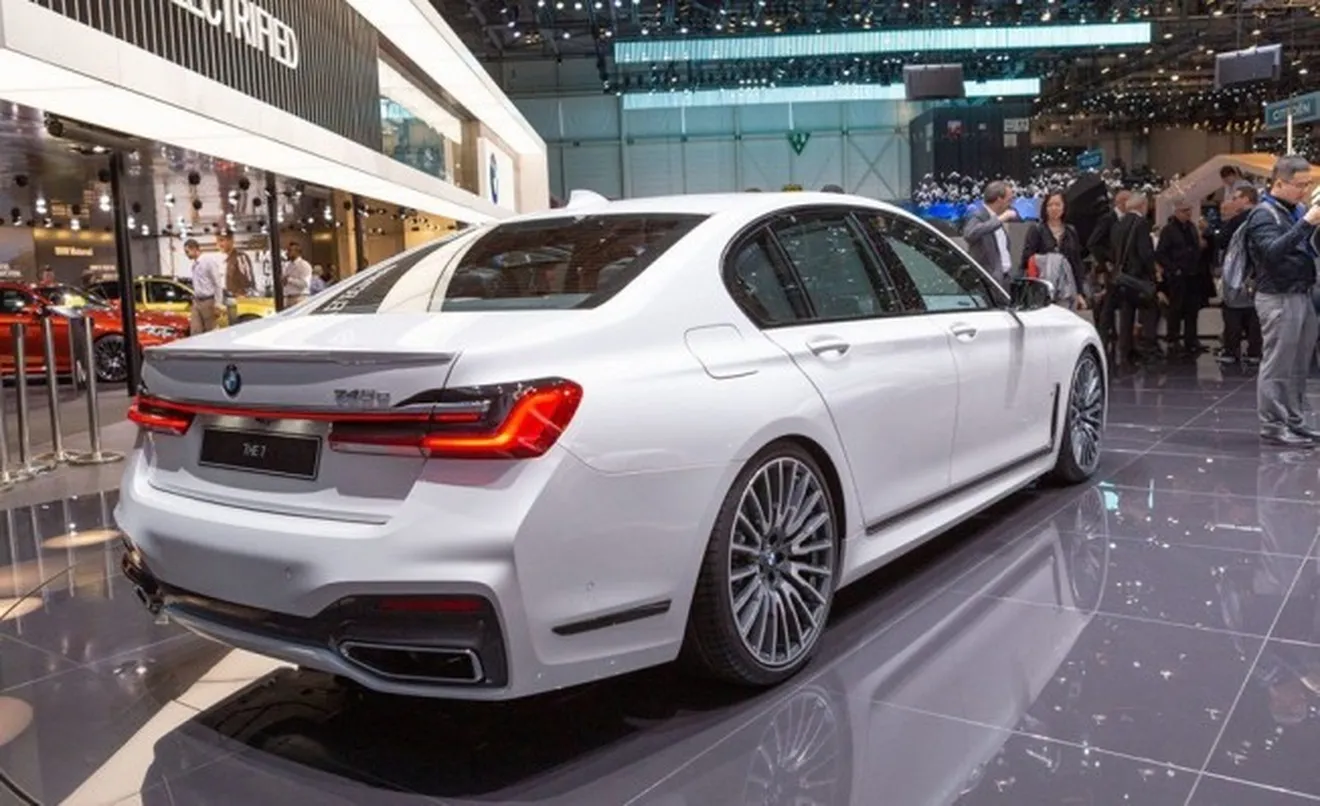 BMW Serie 7 2019 - posterior
