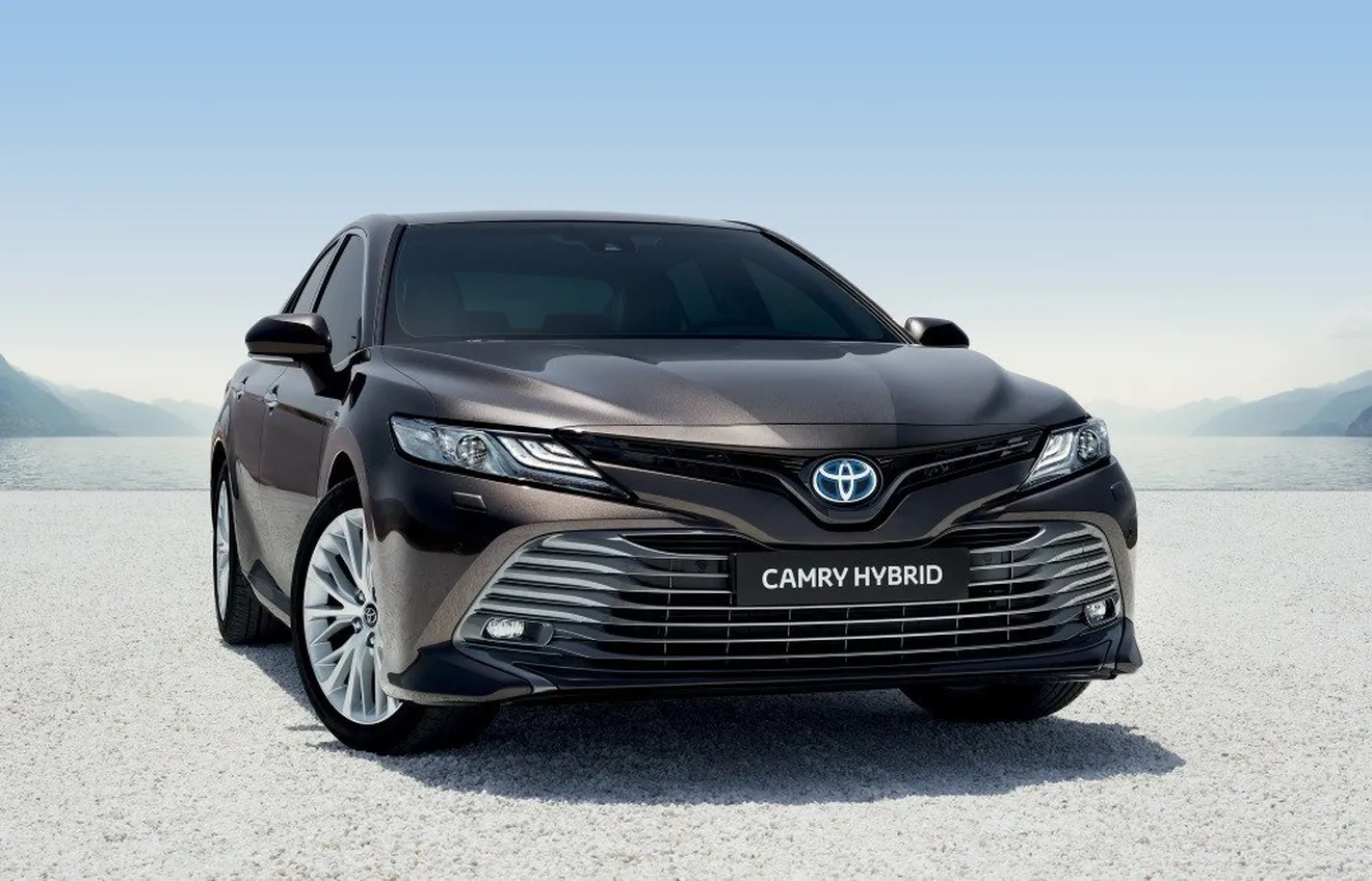 El Toyota Camry Hybrid arranca su comercialización en Reino Unido