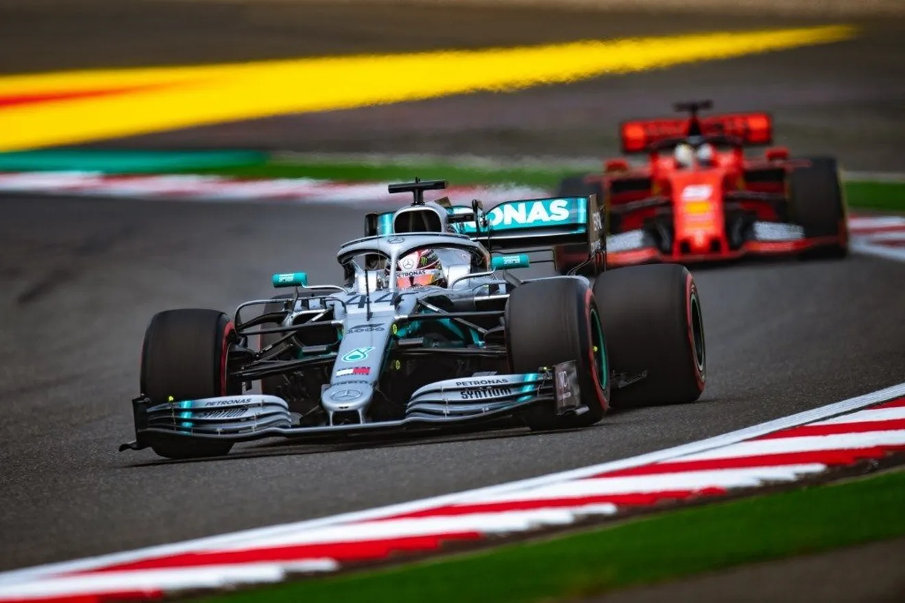 Hamilton no se fía de Ferrari: "Hay que rendir al 100% y nosotros estamos cerca"