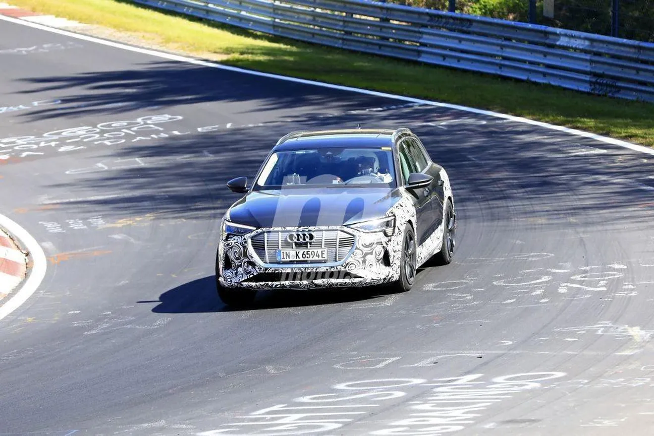 Las pruebas de la variante deportiva S del Audi e-tron quattro continúan en Nürburgring 