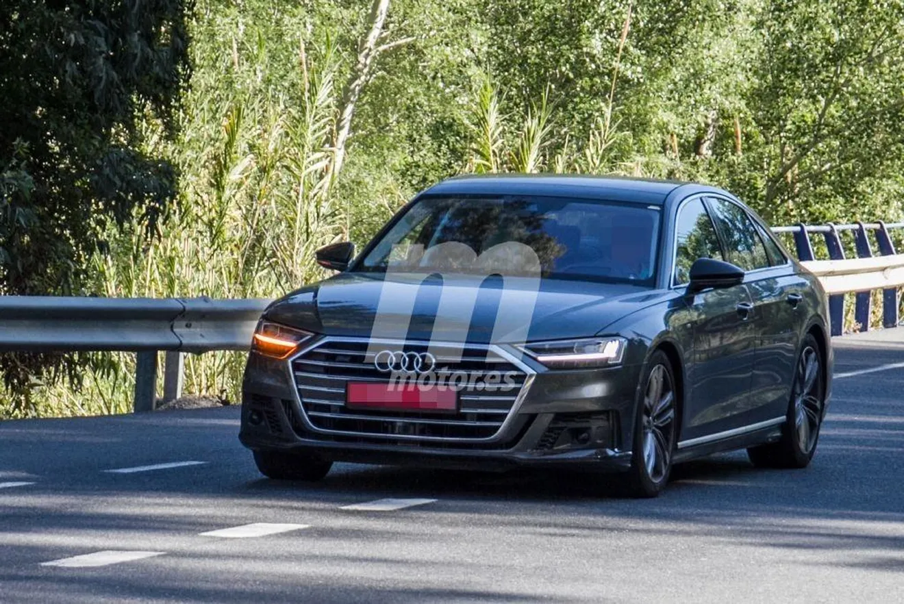 El desarrollo del nuevo Audi S8 sigue adelante y es cazado a plena luz del día