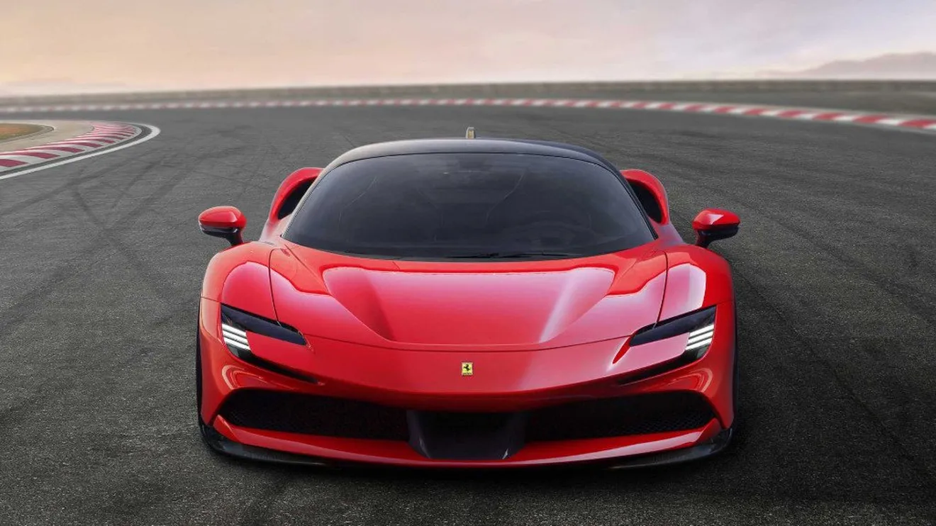 El nuevo Ferrari SF90 Stradale de 1.000 CV ya está aquí