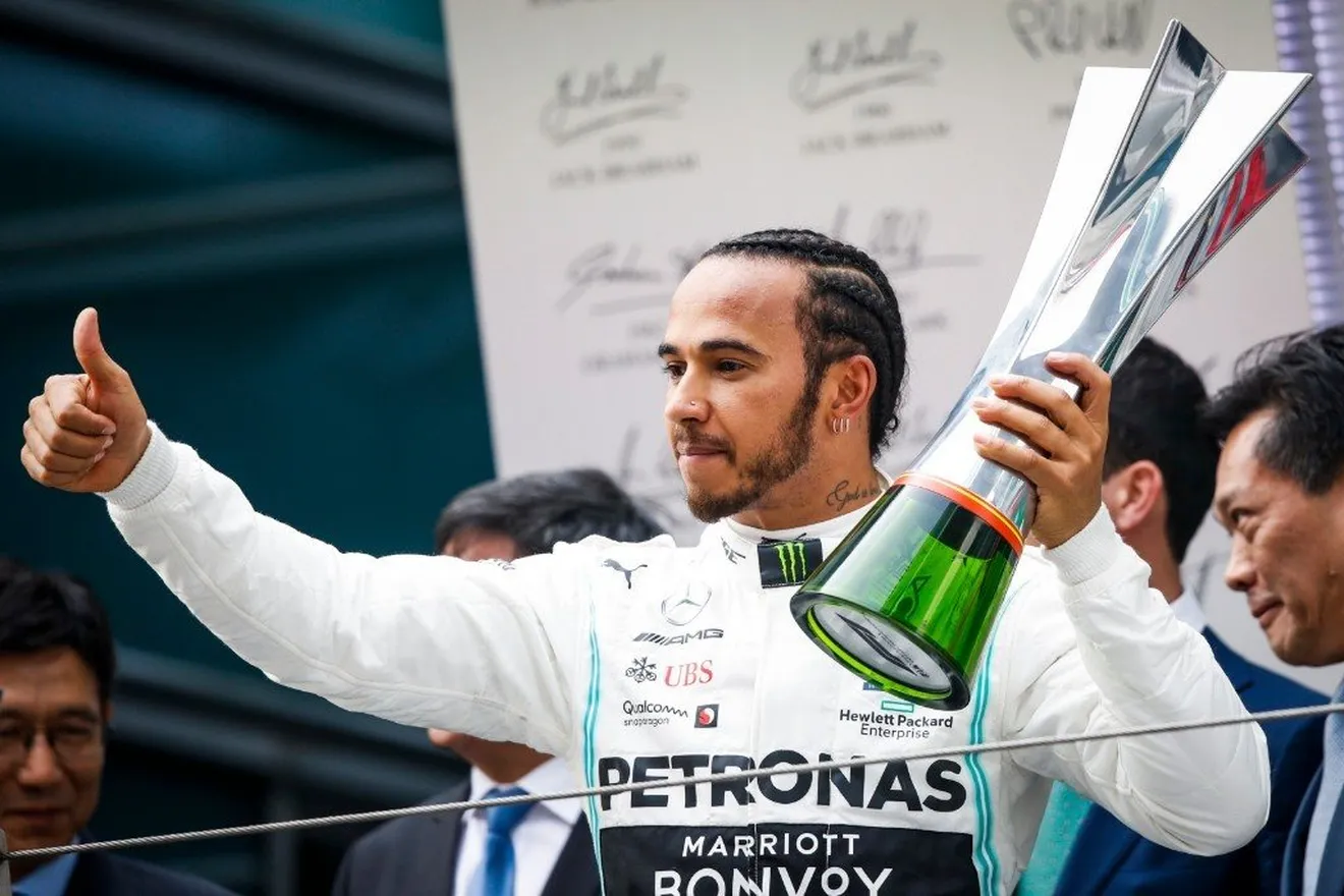 Hamilton cree que la Fórmula 1 no es suficientemente dura a nivel físico