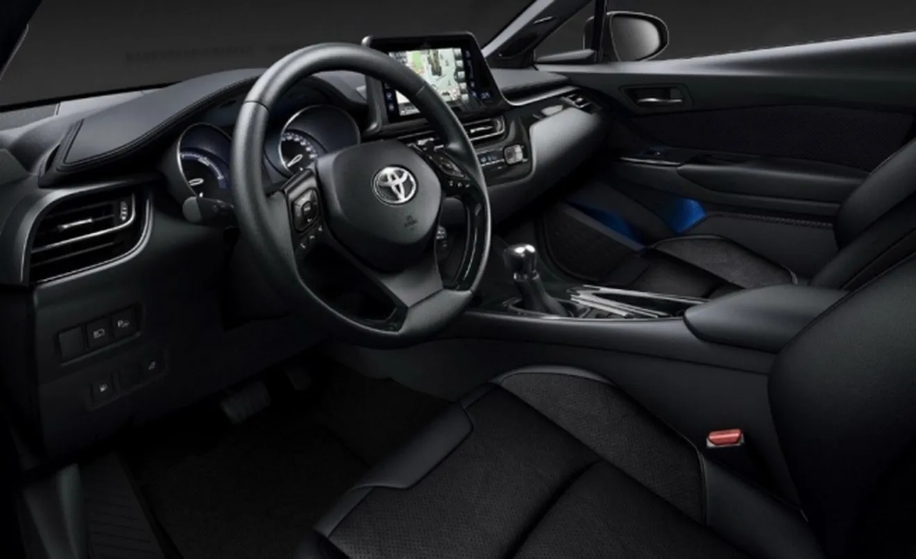 Toyota C-HR Limited Edition - interior
