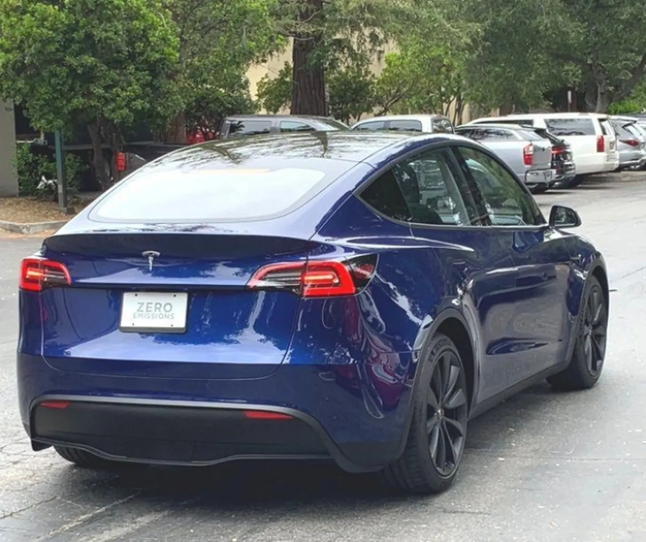 El nuevo Tesla Model Y avistado en la calle por primera vez