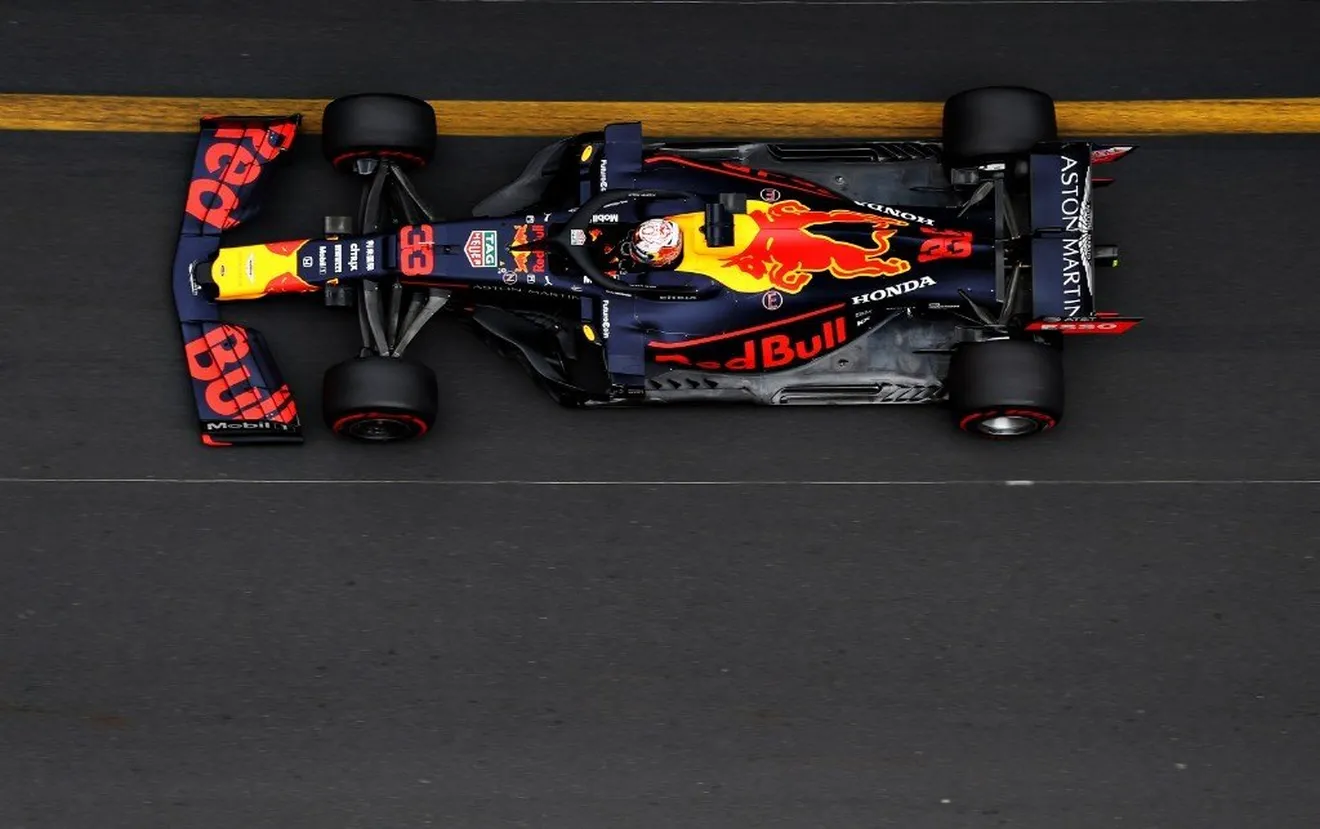 Verstappen, lastrado por una avería en el radiador: "Los Mercedes son demasiado rápidos"