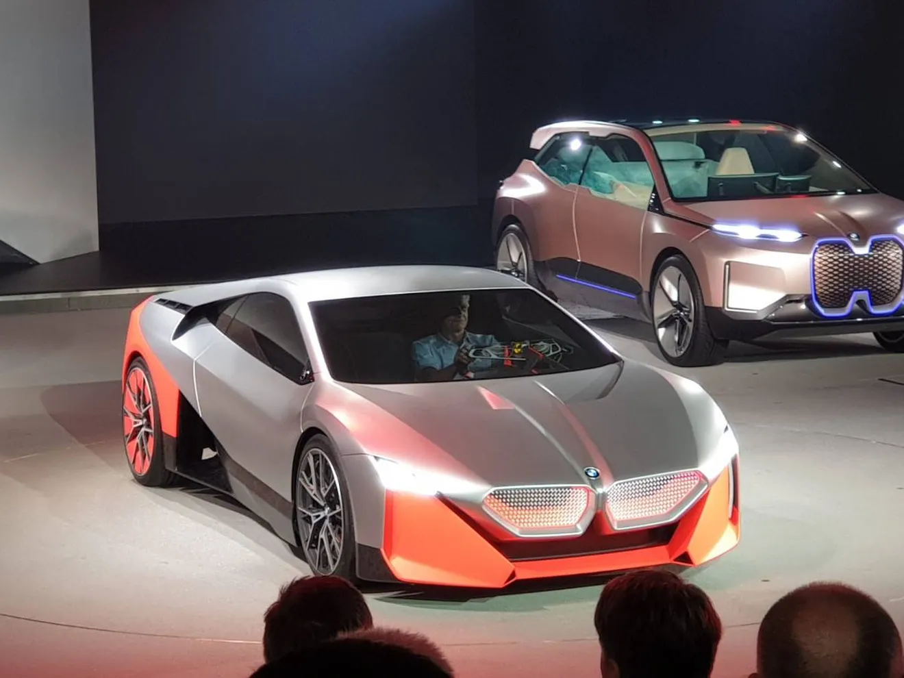 BMW anuncia 25 nuevos modelos electrificados de aquí a 2023