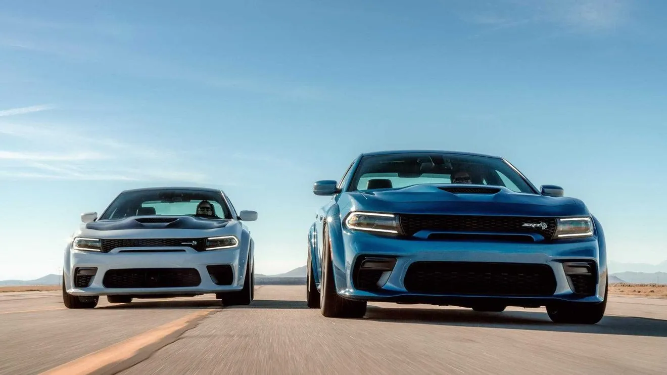 Nuevos Dodge Charger SRT Hellcat Widebody y Charger Scat Pack Widebody