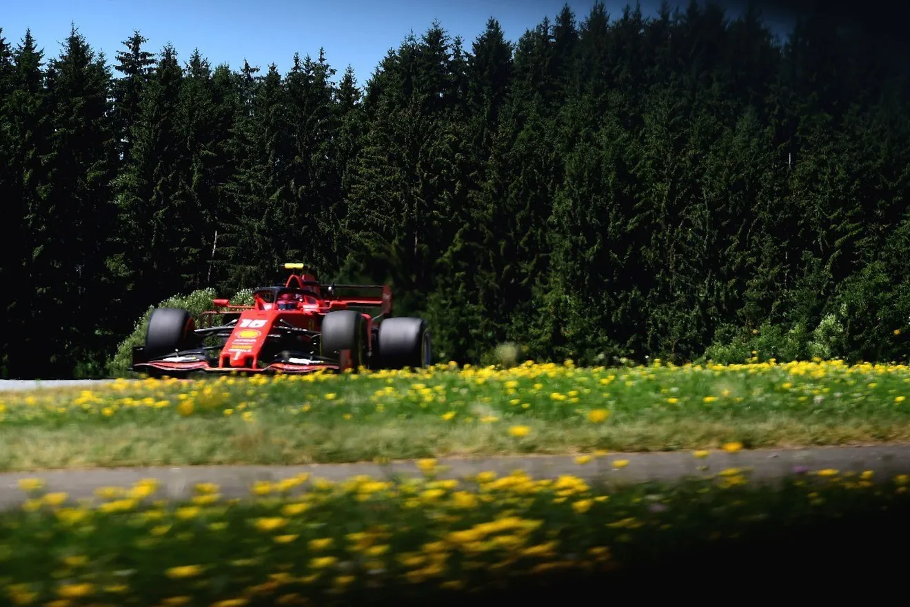 Leclerc se saca una colosal pole en otra jornada de desastre para Vettel