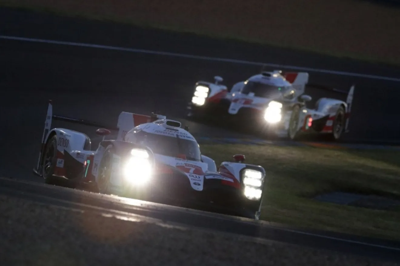 Toyota cumple, doblete en la clasificación de Le Mans
