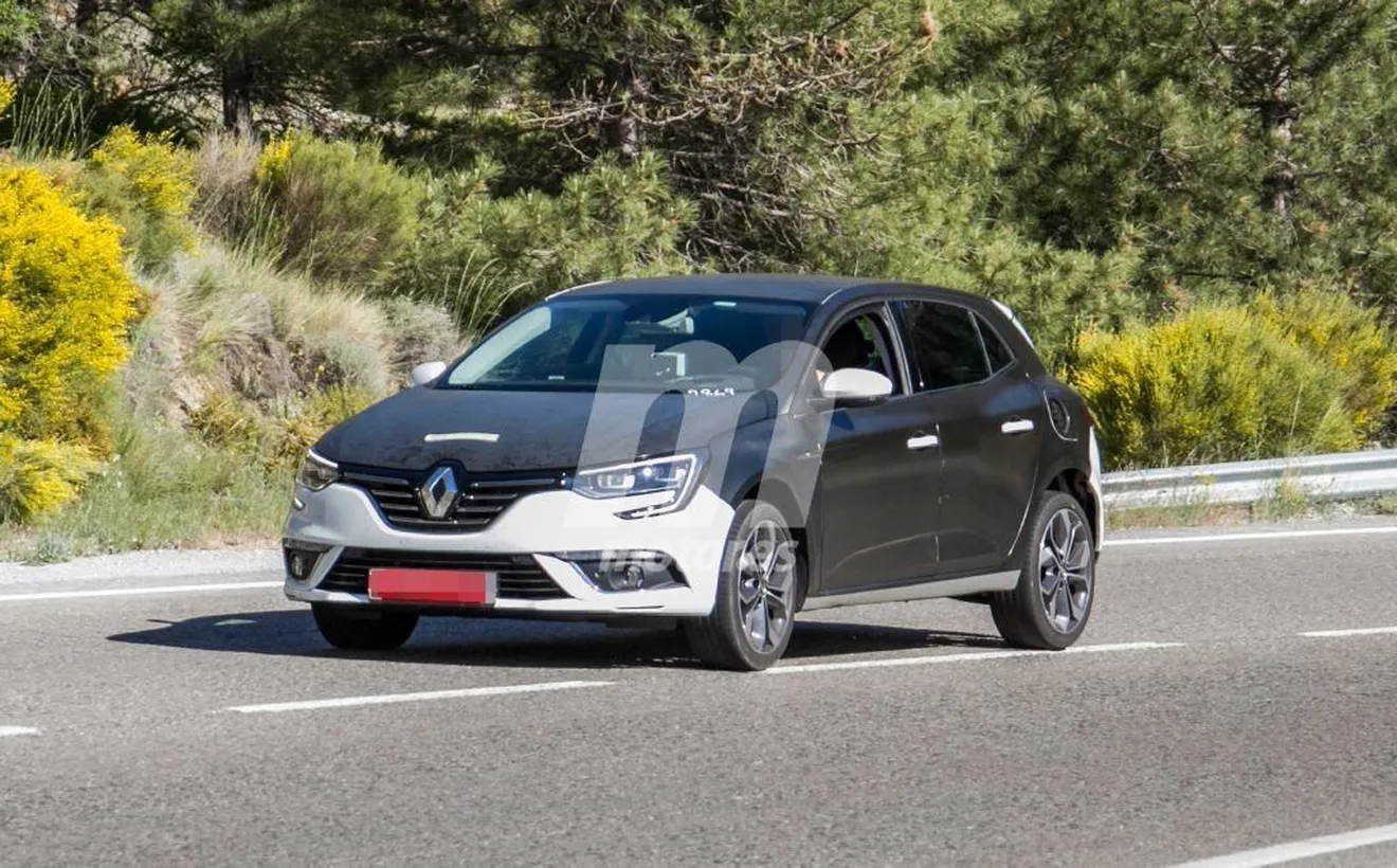 Fotos espía del nuevo Renault Mégane e-Tech, la versión híbrida enchufable