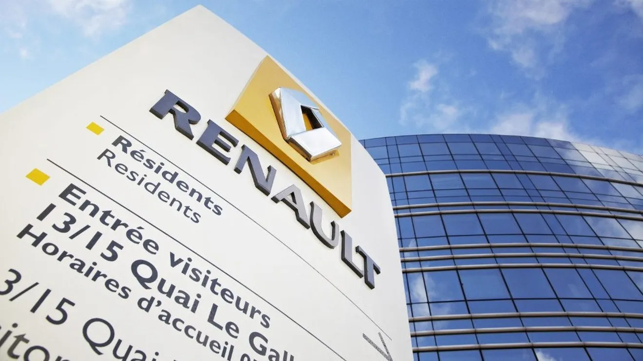 Renault retrasa su decisión sobre la posible fusión con FCA