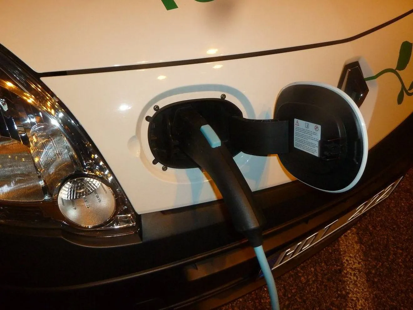 ¿Será un problema que haya "demasiados" coches eléctricos cargando?