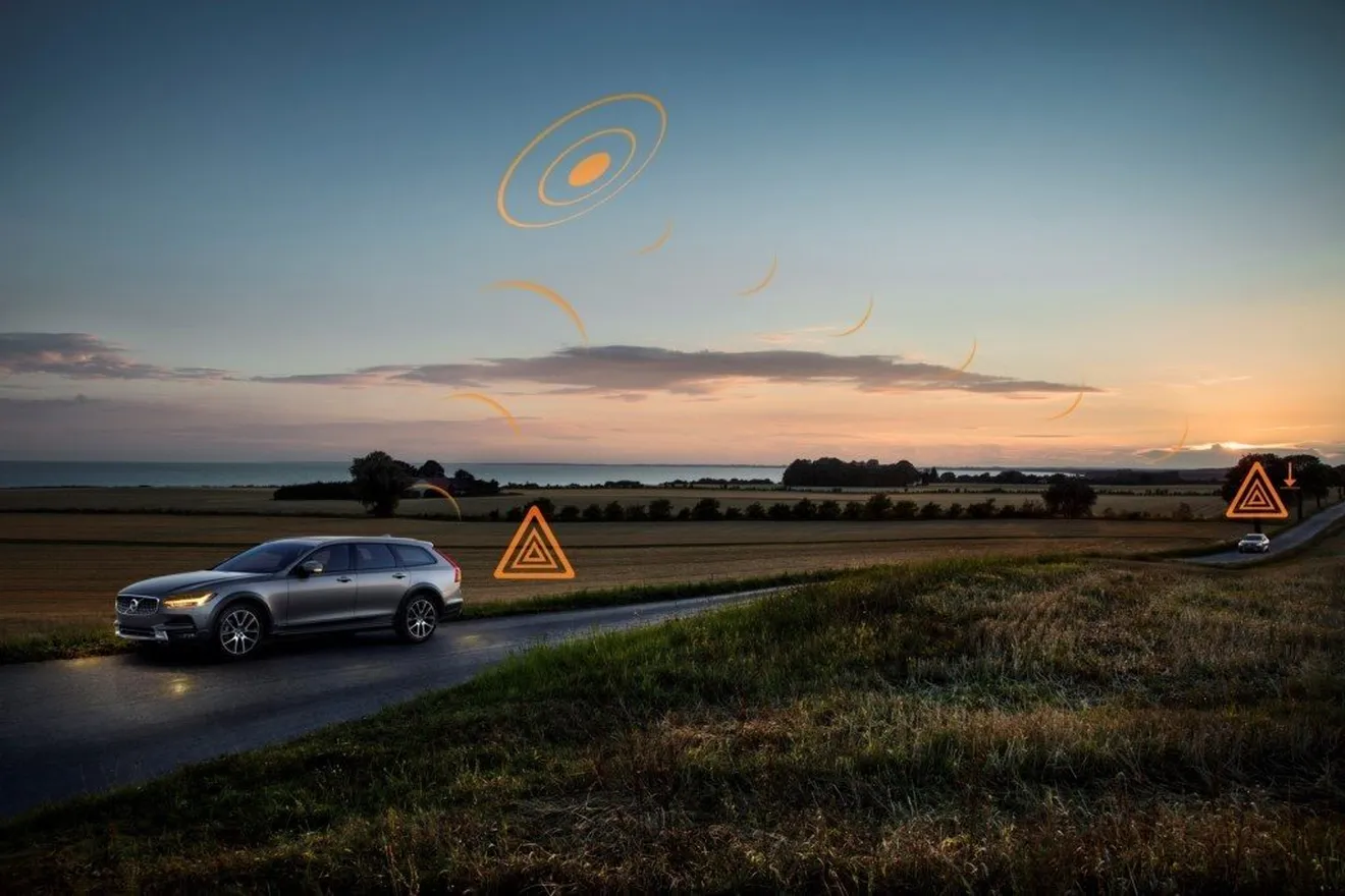 Volvo participa en el proyecto de comunicación entre vehículos con datos anónimos