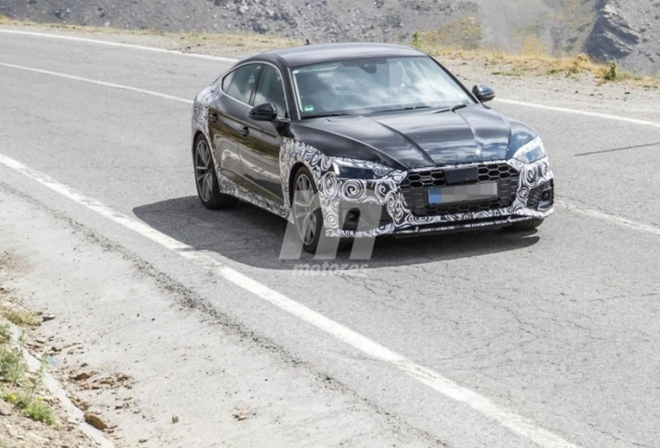 Audi A5 Sportback 2020 - foto espía frontal