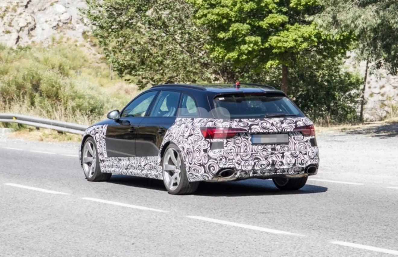 Audi RS 4 Avant 2020 - foto espía posterior