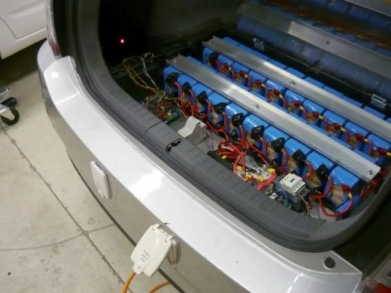 Toyota: Nueva generación de baterías para coches eléctricos