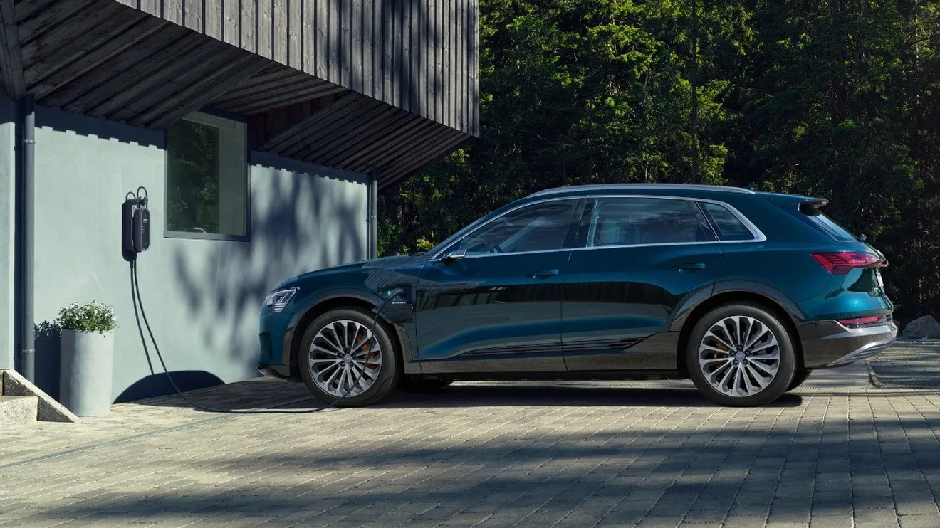 Audi e-tron X: el nuevo nombre de los eléctricos destapa discrepancias de uso