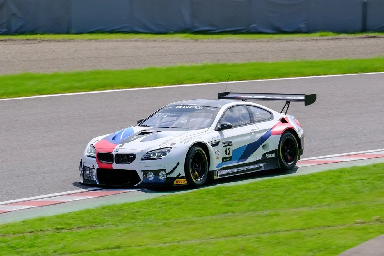 Augusto Farfus da la pole al BMW #42 en las 10 Horas de Suzuka