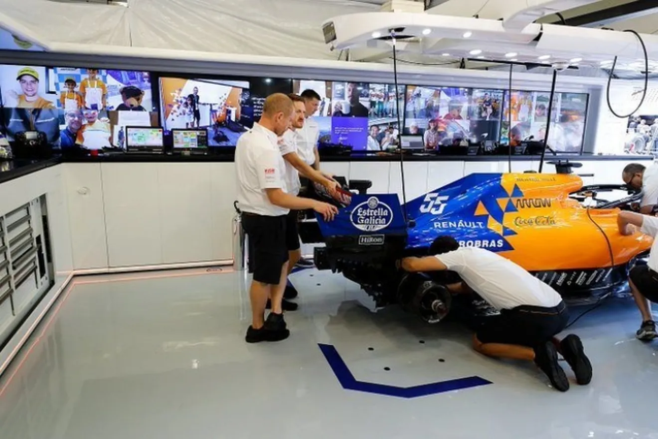 Día incompleto para Sainz y McLaren: "Creo que nos podemos recuperar"