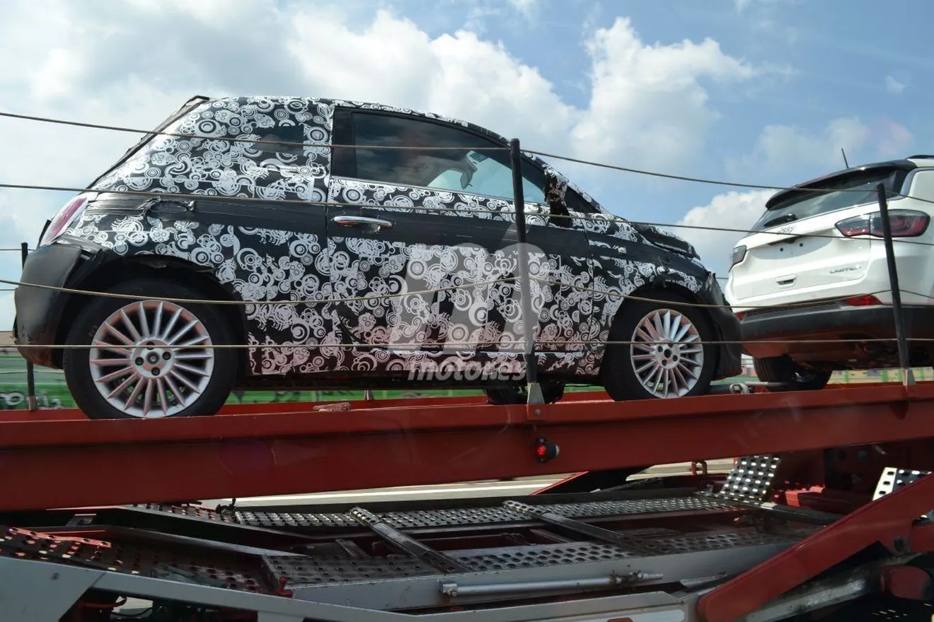 Nuevas fotos espía desvelan detalles del futuro Fiat 500 eléctrico