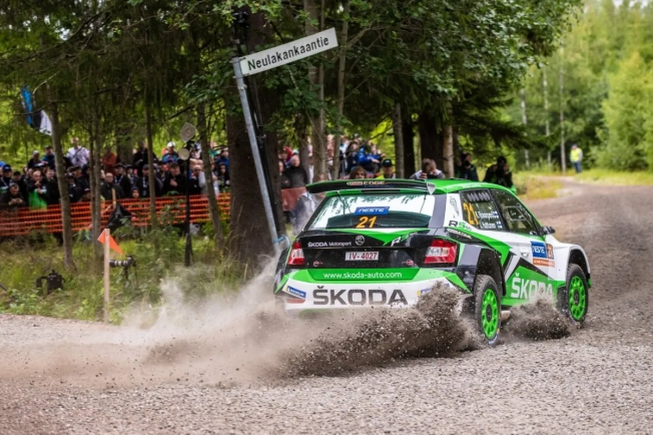 Ott Tänak retoma el liderato en el Rally de Finlandia