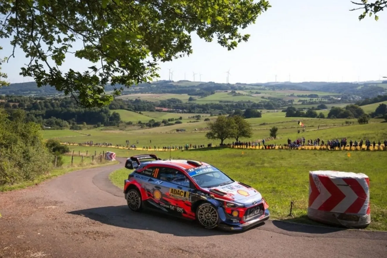 Ott Tänak y Thierry Neuville arrancan el Rally de Alemania con fuerza