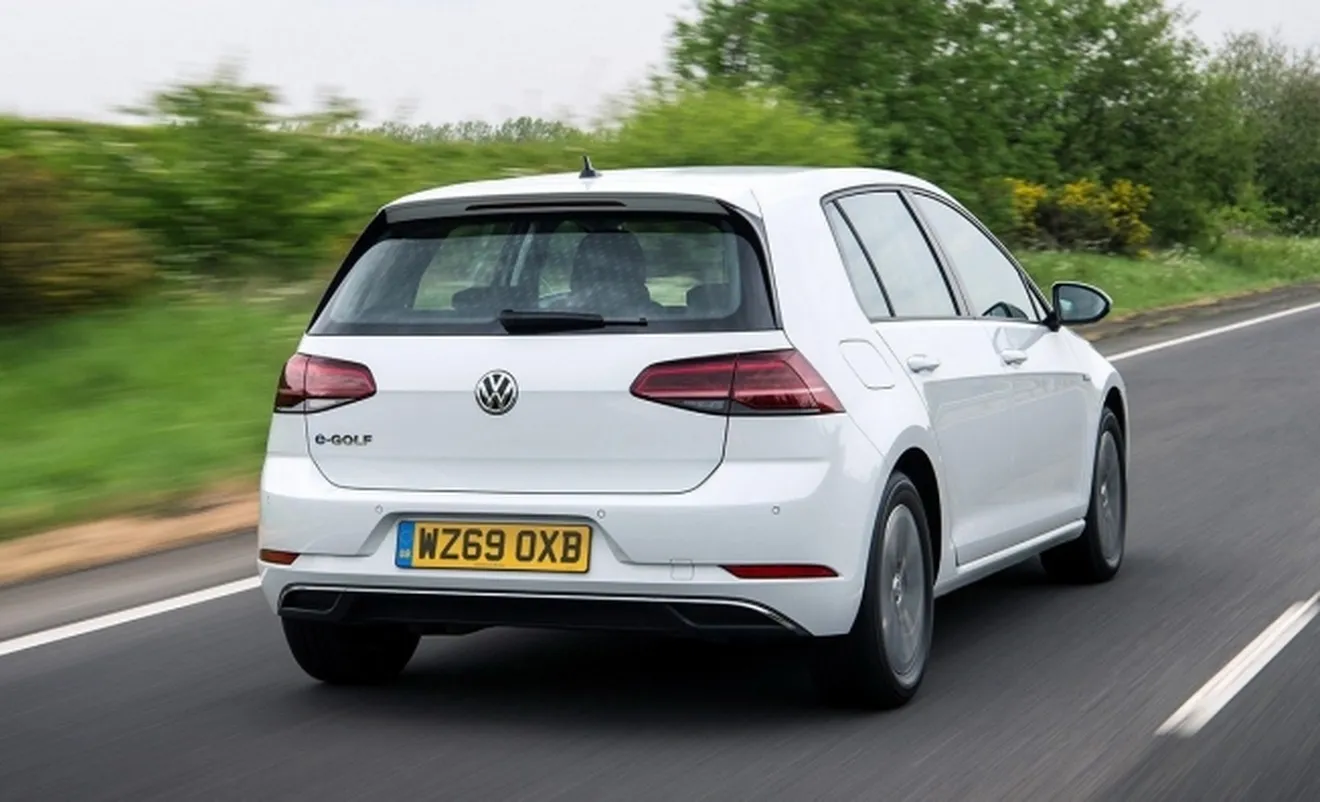 Volkswagen e-Golf - posterior