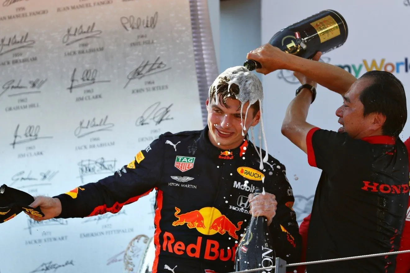 Verstappen: a diferencia de Honda, "Renault nunca nos permitió llevar el coche al límite"