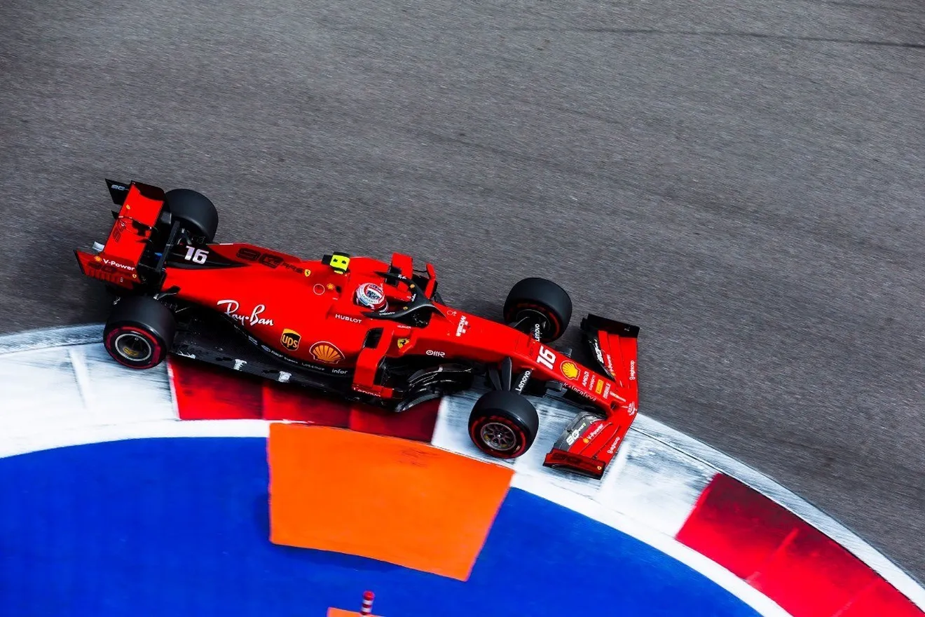 Leclerc suma en Sochi su cuarta pole consecutiva