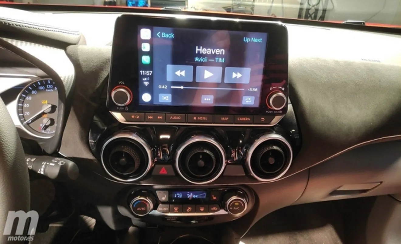 Nissan Juke 2020 - interior