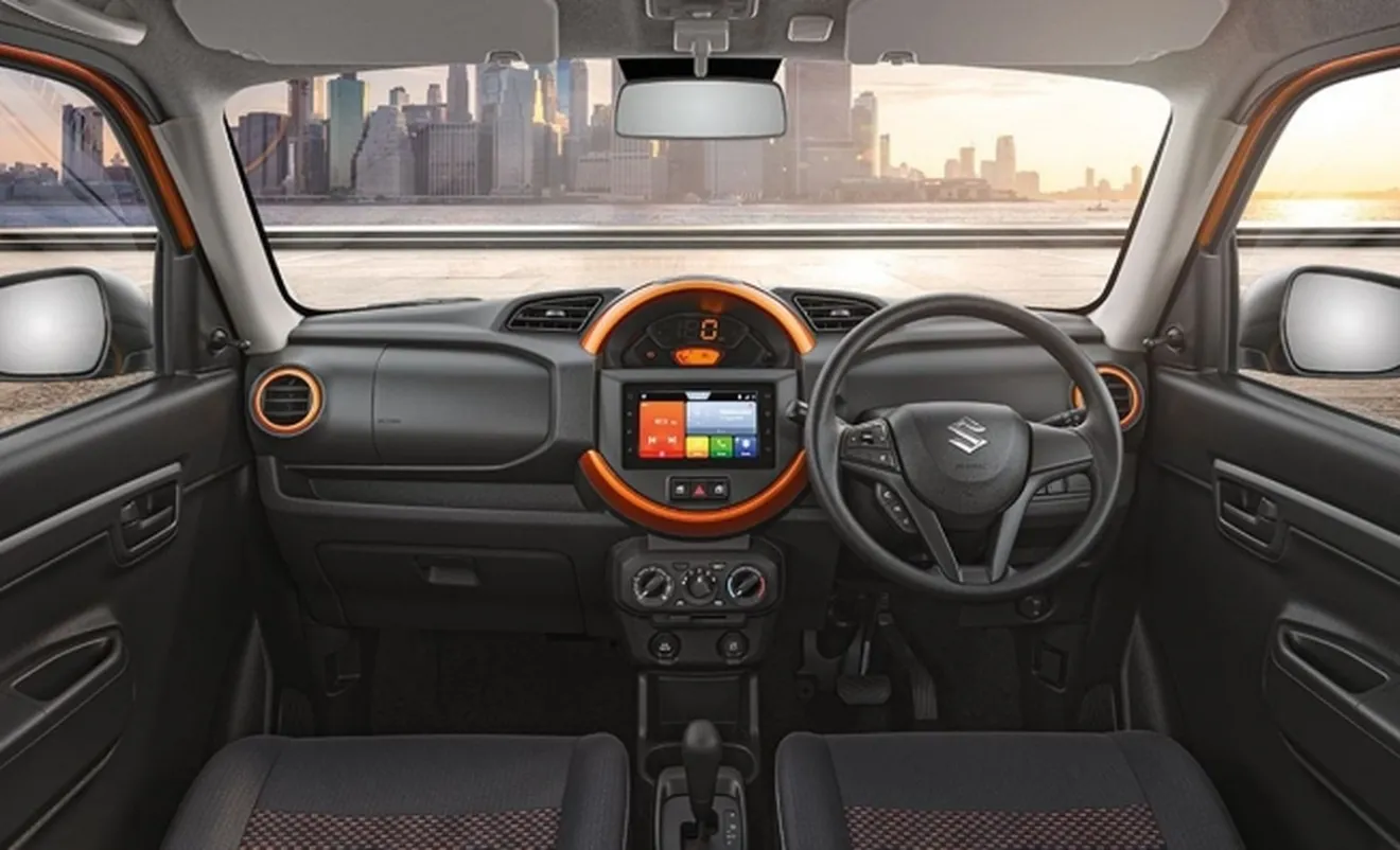 Suzuki S-Presso - interior