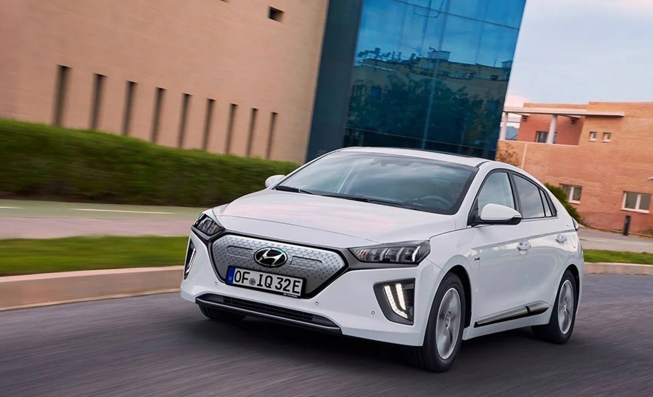 El nuevo Hyundai IONIQ Eléctrico ya tiene precios en España, repasamos su gama