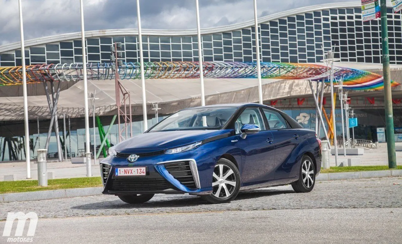 El Toyota Mirai, el coche de hidrógeno, ya tiene precio en España