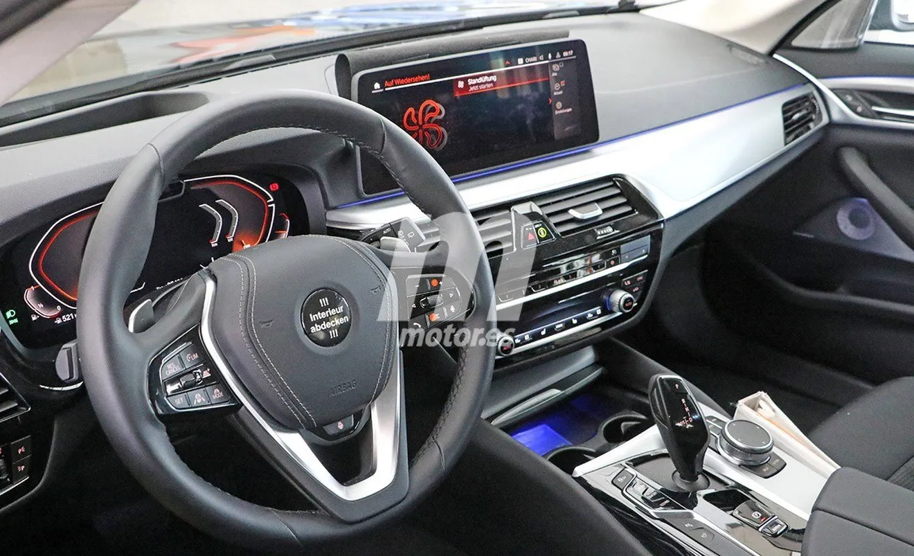 El interior del nuevo BMW Serie 5 2021 al descubierto en estas fotos espía