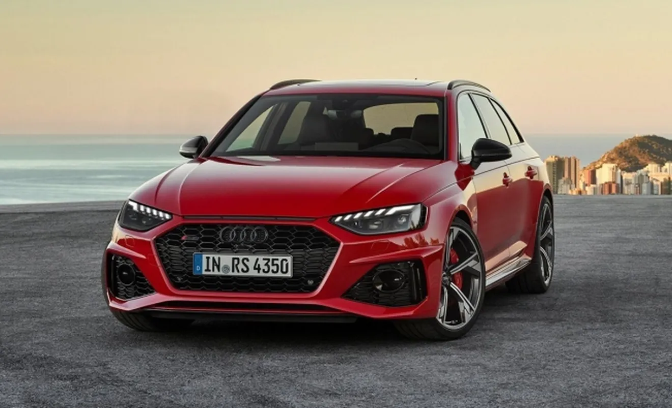 Audi RS 4 Avant 2020 - frontal
