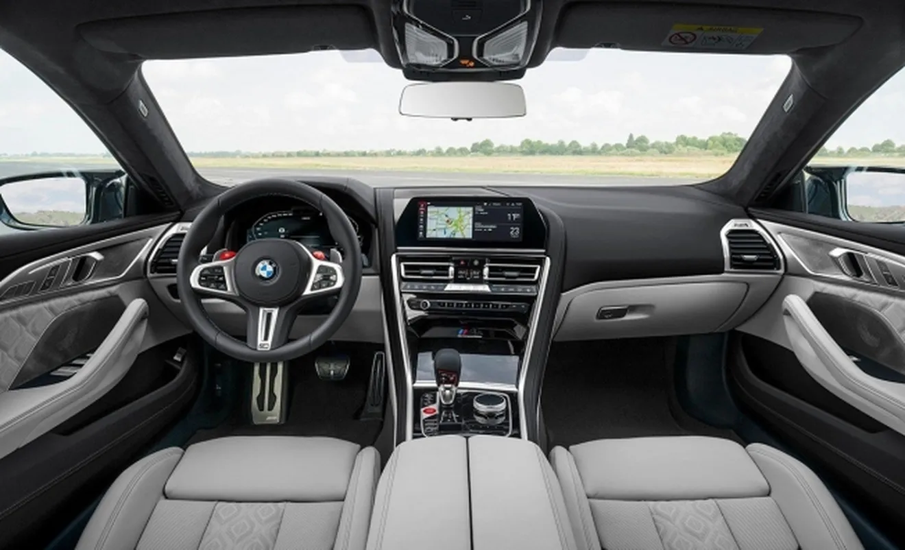 BMW M8 Gran Coupé - interior
