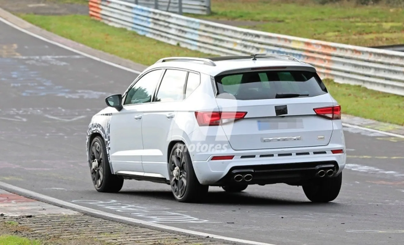 CUPRA Ateca 2021 - foto espía posterior