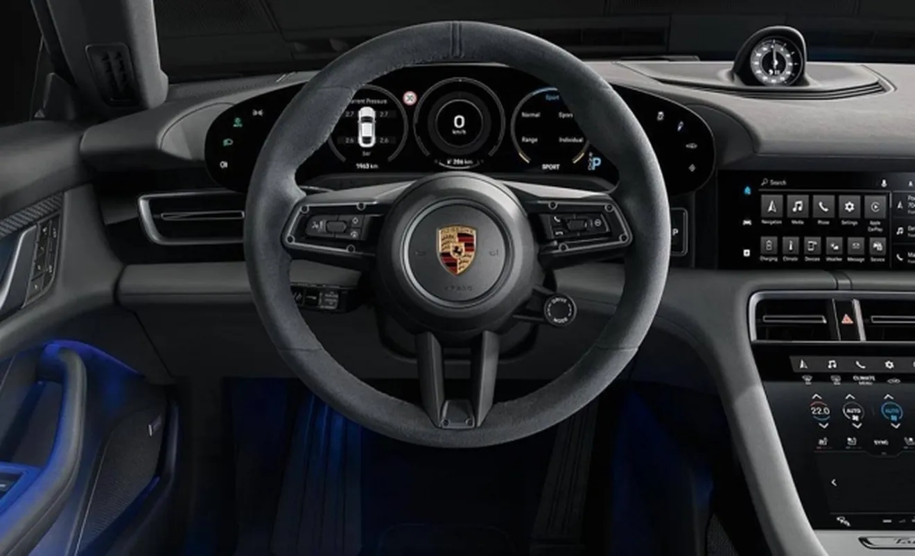 Porsche Taycan 4S - interior