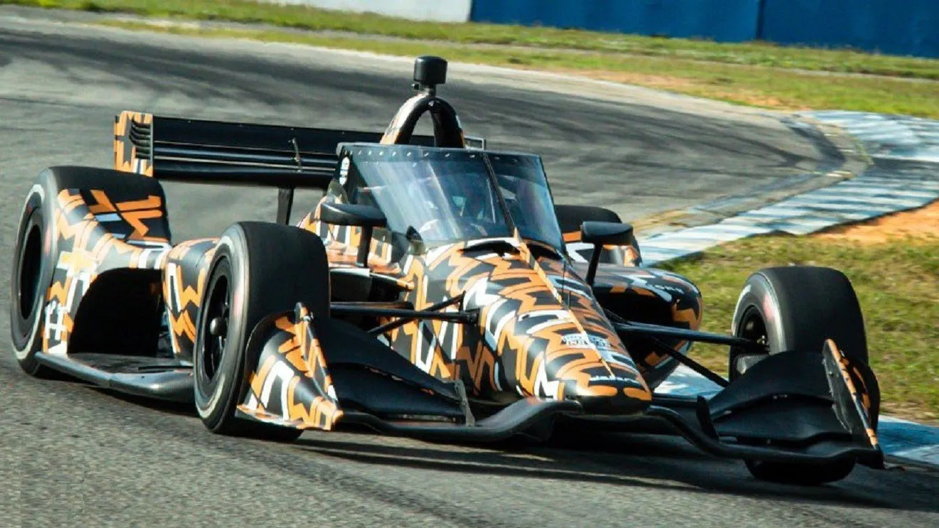 El Aeroscreen termina sus test de homologación con McLaren SP y Coyne